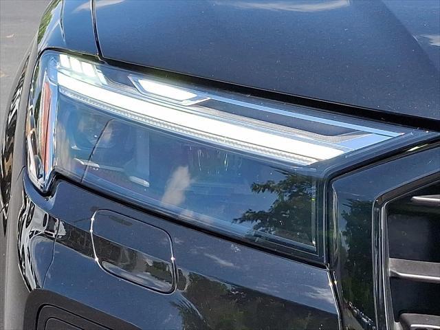 used 2025 Audi Q7 car, priced at $64,457