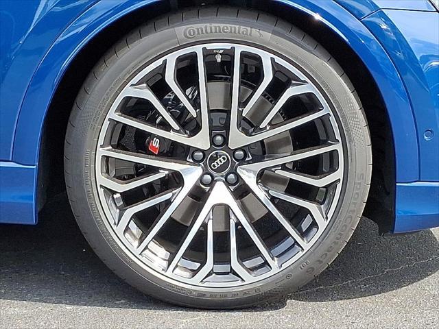 new 2025 Audi SQ8 car, priced at $121,395
