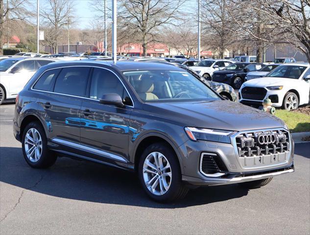 new 2025 Audi Q7 car, priced at $75,650