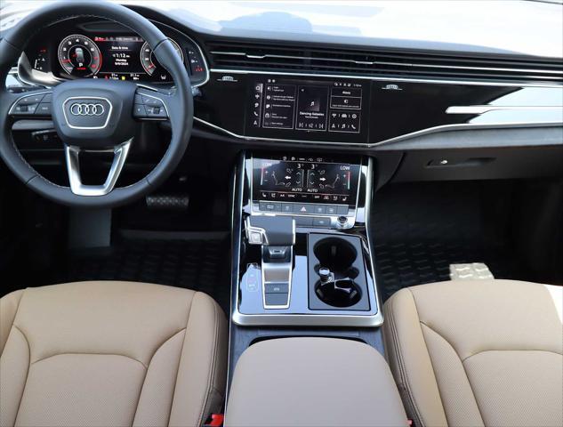 new 2025 Audi Q7 car, priced at $75,655