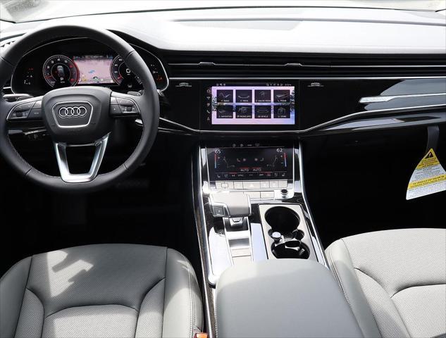 new 2025 Audi Q7 car, priced at $74,970