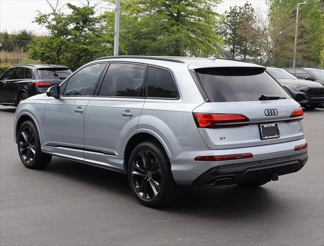 new 2025 Audi Q7 car, priced at $74,970
