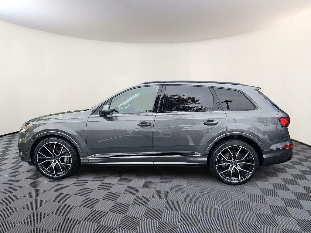 used 2021 Audi Q7 car, priced at $31,528