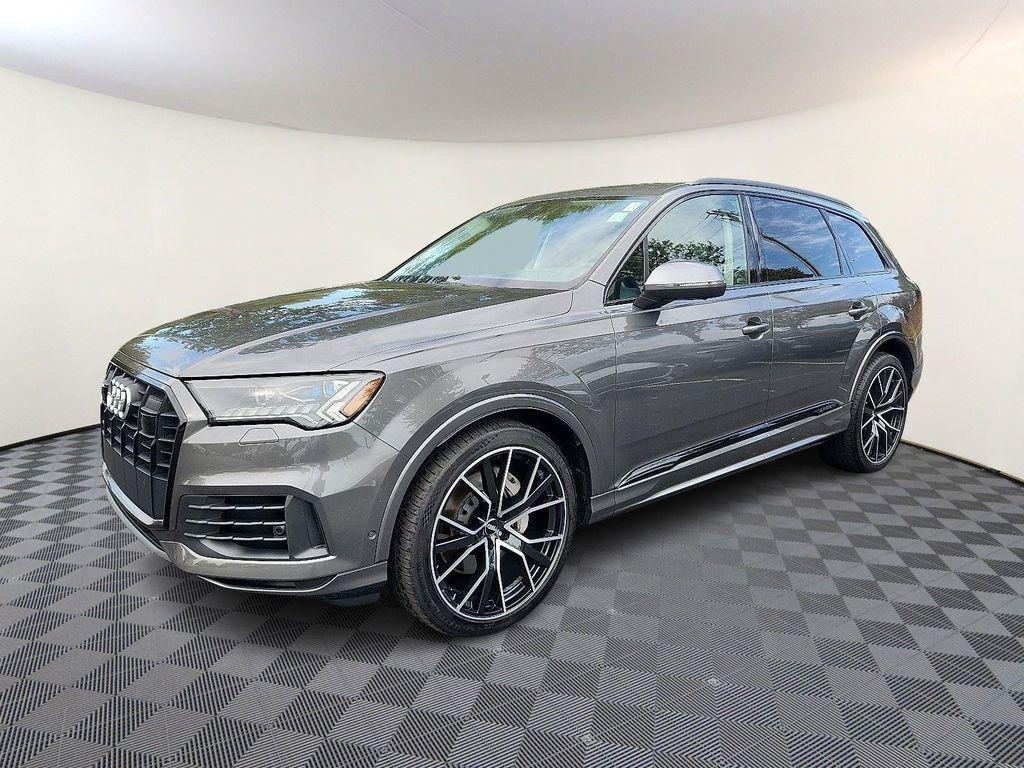 used 2021 Audi Q7 car, priced at $31,528