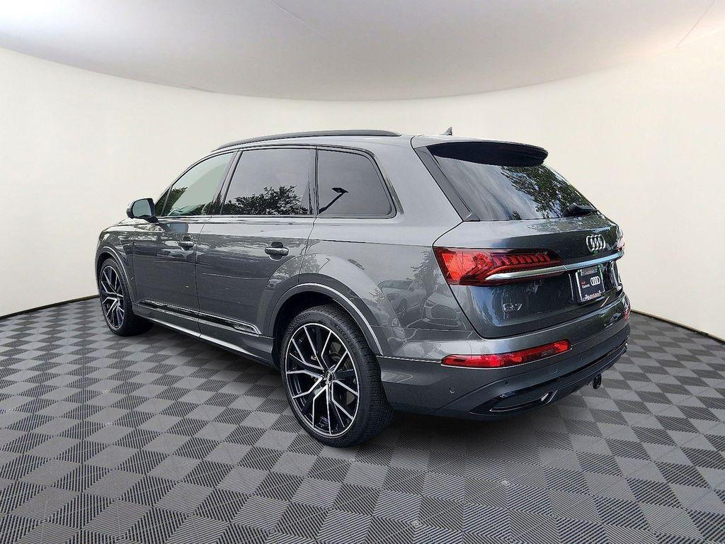 used 2021 Audi Q7 car, priced at $31,528
