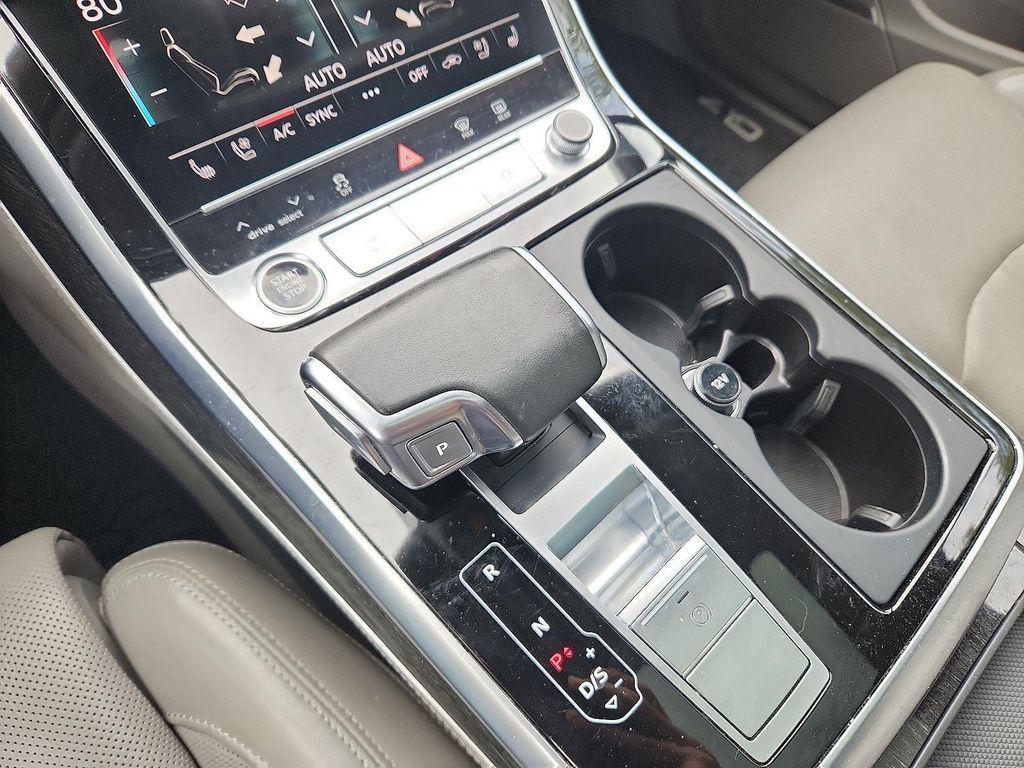 used 2021 Audi Q7 car, priced at $31,528