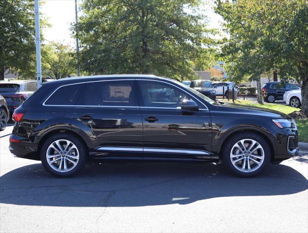 new 2025 Audi Q7 car, priced at $81,710