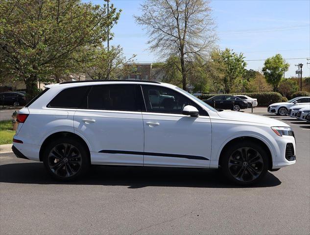 new 2025 Audi Q7 car, priced at $74,750