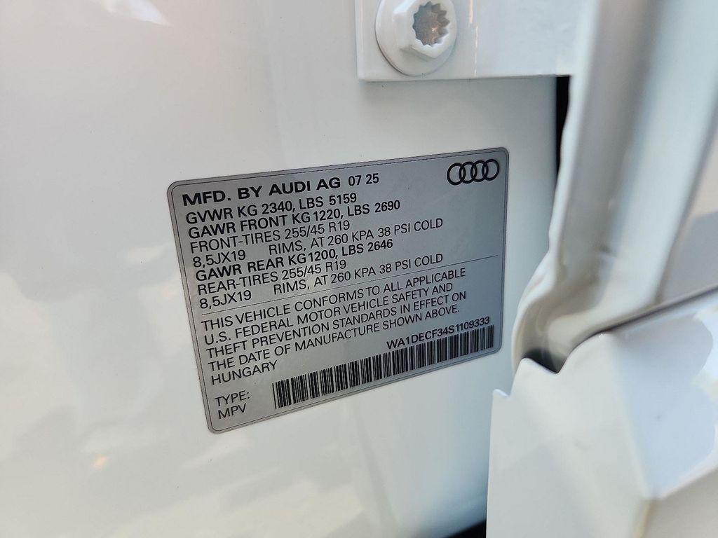 new 2025 Audi Q3 car, priced at $41,965