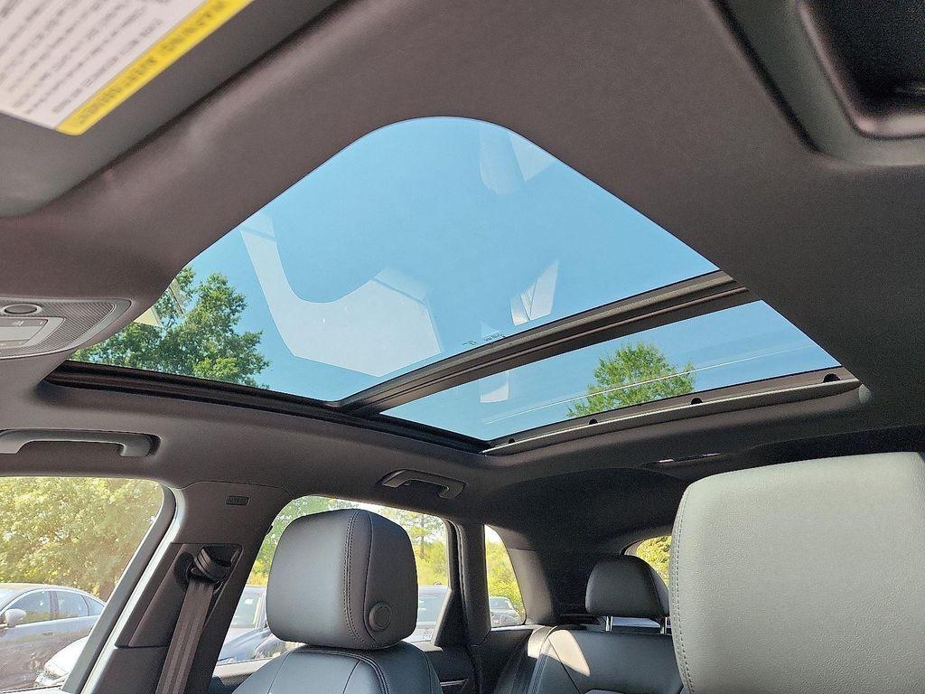 new 2025 Audi Q3 car, priced at $41,965