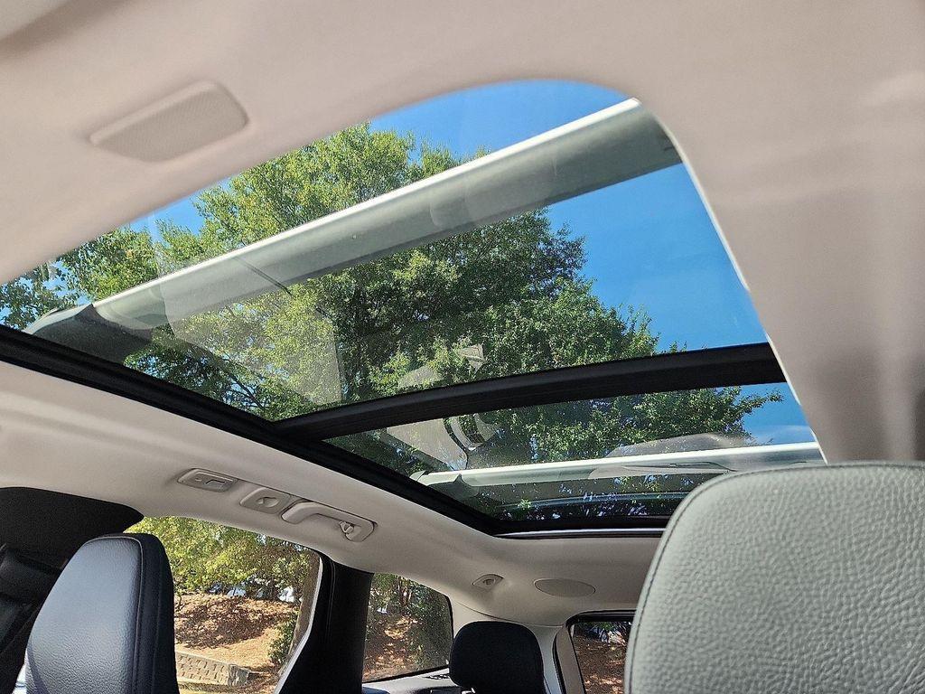 used 2023 Volvo XC60 car, priced at $34,356