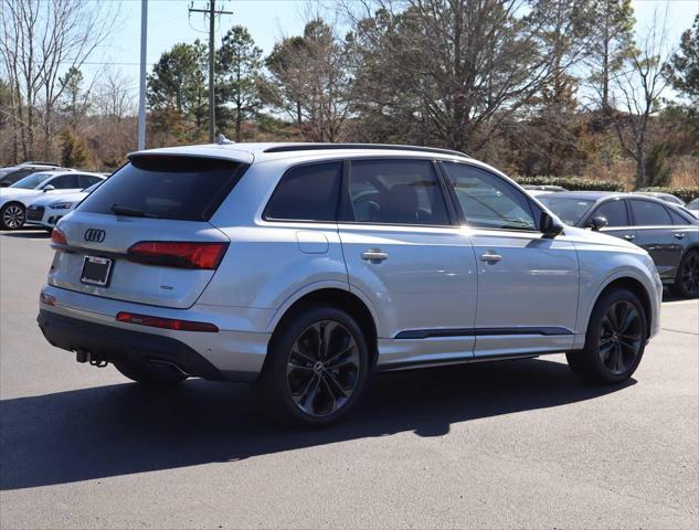 new 2025 Audi Q7 car, priced at $76,250
