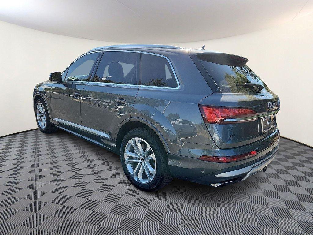 used 2025 Audi Q7 car, priced at $70,897
