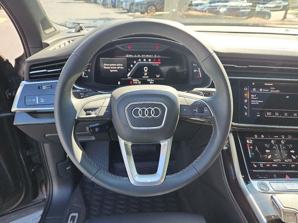 used 2025 Audi Q7 car, priced at $70,897