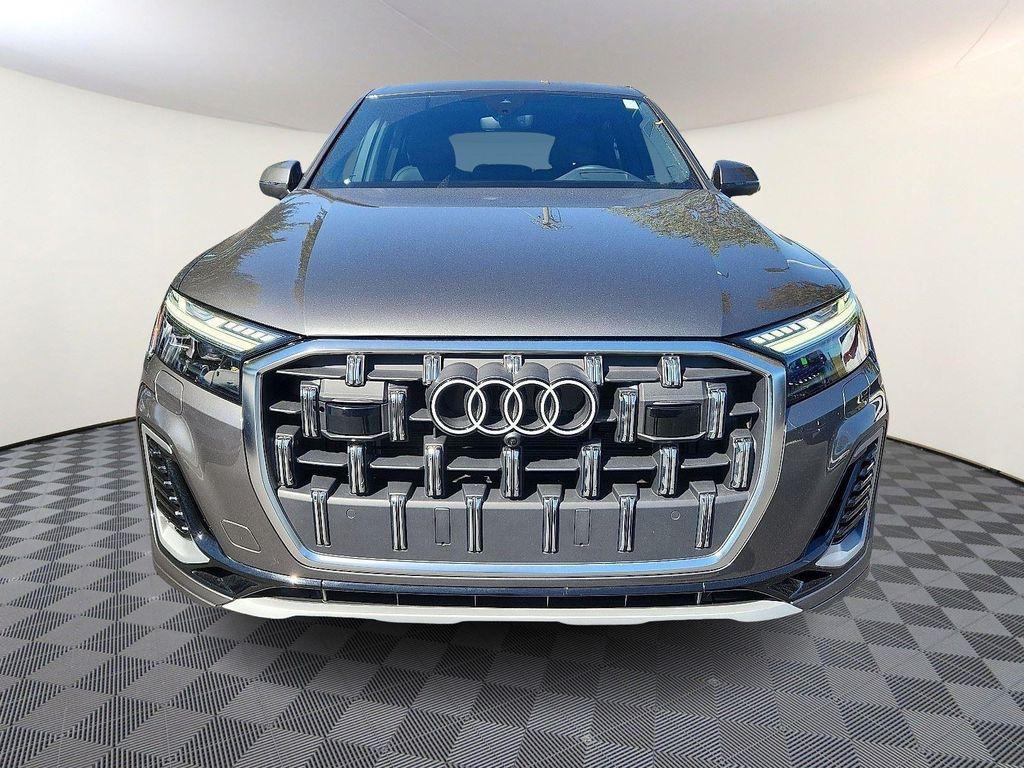 used 2025 Audi Q7 car, priced at $70,897