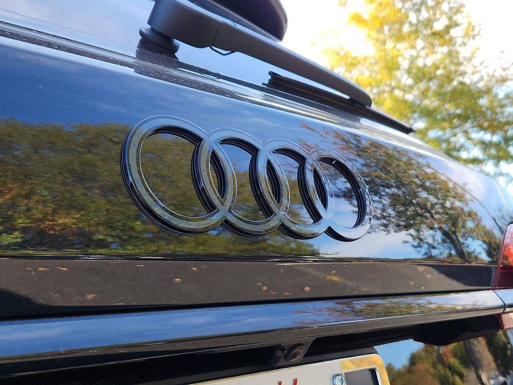 new 2026 Audi Q7 car, priced at $94,740