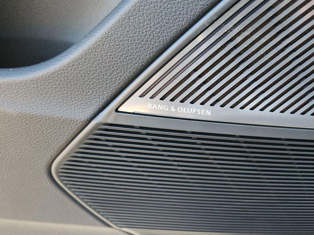 new 2026 Audi Q7 car, priced at $94,740