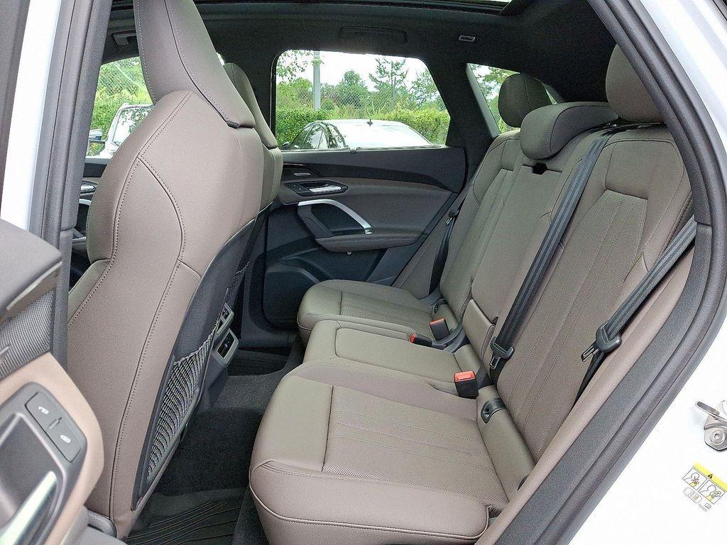 new 2025 Audi Q5 car, priced at $61,950