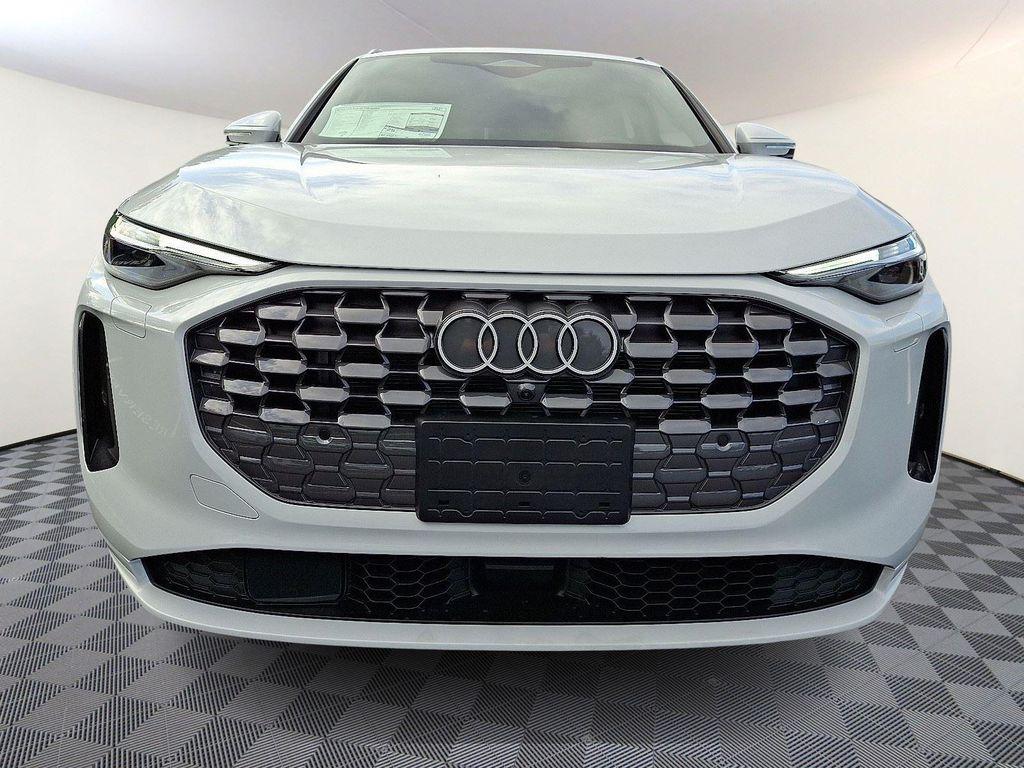 new 2025 Audi Q5 car, priced at $61,950