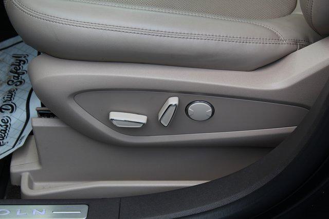 used 2022 Lincoln Nautilus car, priced at $37,978