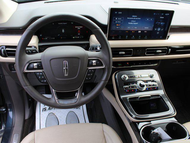 used 2022 Lincoln Nautilus car, priced at $37,978