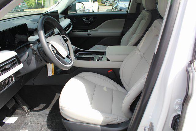 new 2025 Lincoln Aviator car, priced at $65,409