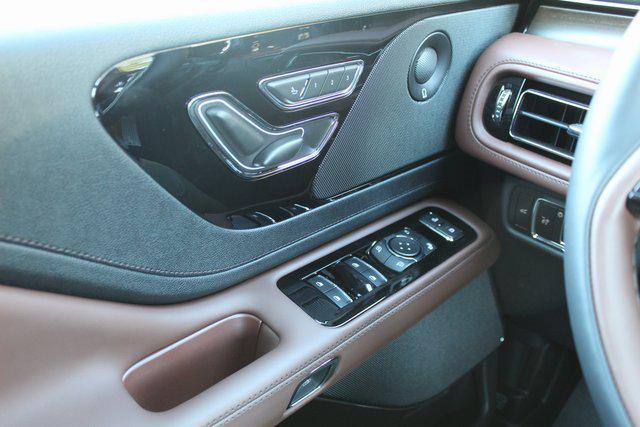 new 2026 Lincoln Aviator car, priced at $65,712