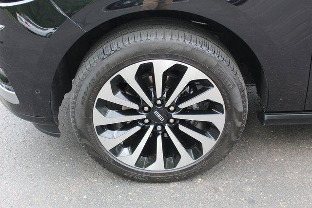 used 2022 Lincoln Navigator car, priced at $63,748
