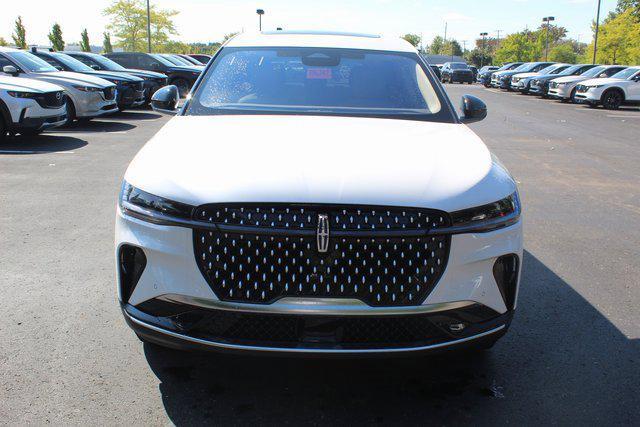 new 2025 Lincoln Nautilus car, priced at $59,428