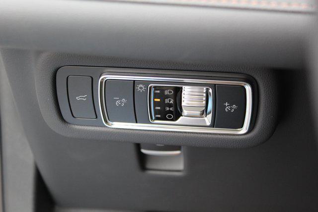 new 2026 Lincoln Nautilus car, priced at $52,670