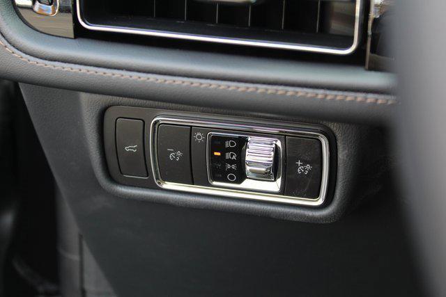 new 2026 Lincoln Aviator car, priced at $58,915