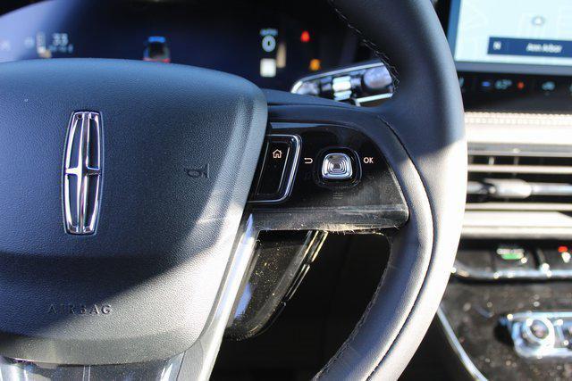 new 2025 Lincoln Corsair car, priced at $41,195