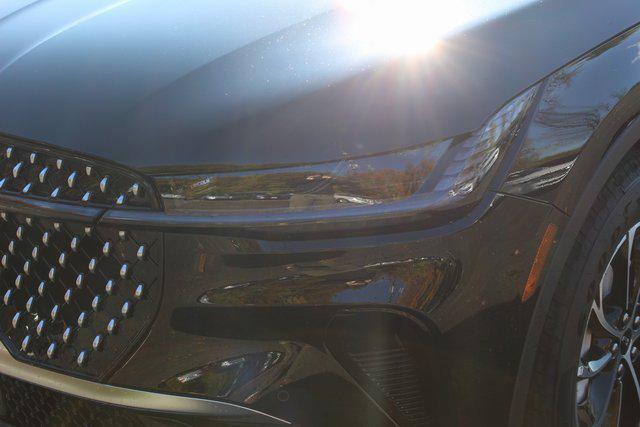 new 2026 Lincoln Nautilus car, priced at $56,857