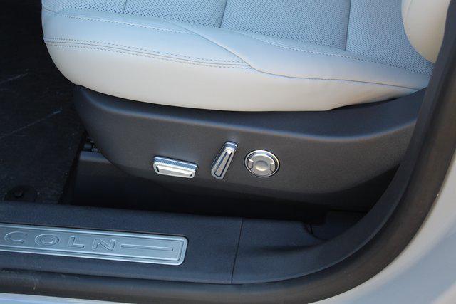 new 2026 Lincoln Nautilus car, priced at $57,529