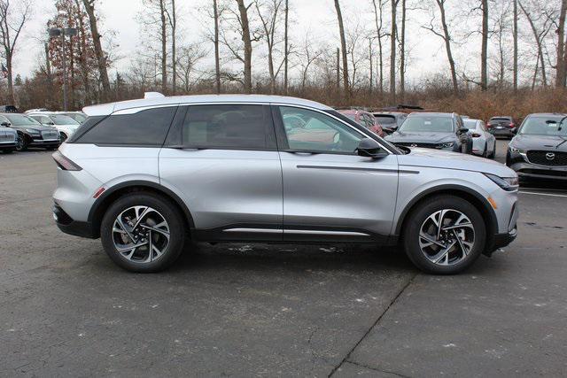 new 2025 Lincoln Nautilus car, priced at $61,915