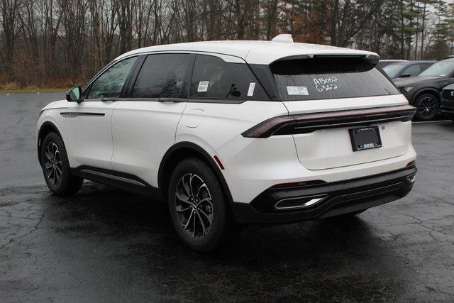 new 2025 Lincoln Nautilus car, priced at $54,880