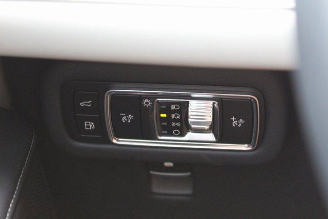 new 2025 Lincoln Nautilus car, priced at $51,639