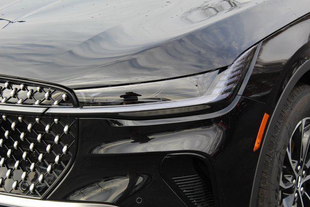 new 2025 Lincoln Nautilus car, priced at $51,639