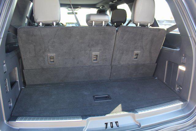 used 2024 Lincoln Navigator car, priced at $73,788