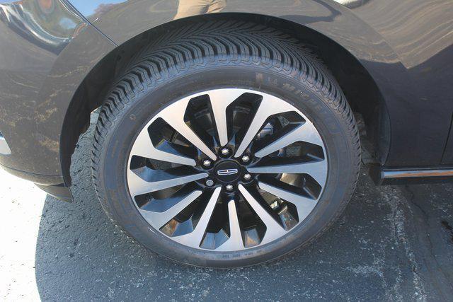used 2024 Lincoln Navigator car, priced at $73,788