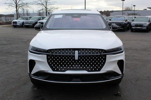 new 2025 Lincoln Nautilus car, priced at $61,665