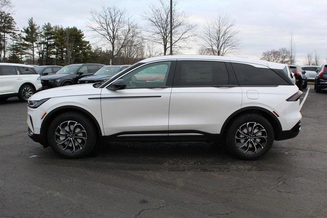 new 2025 Lincoln Nautilus car, priced at $61,665