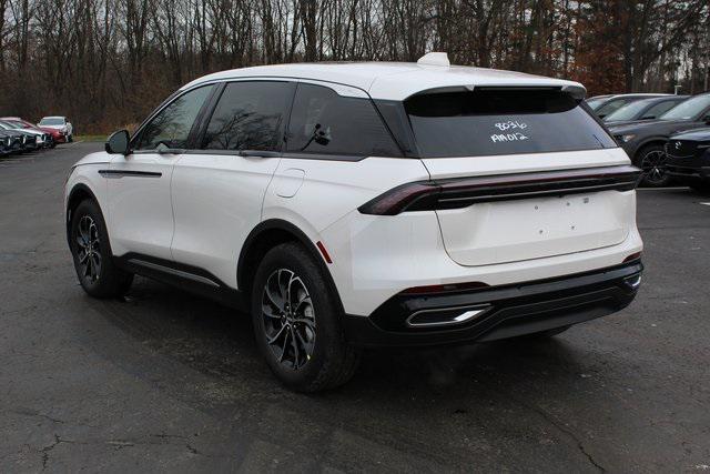 new 2025 Lincoln Nautilus car, priced at $61,665