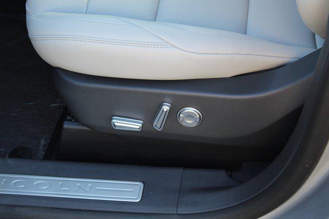 new 2026 Lincoln Nautilus car, priced at $52,040