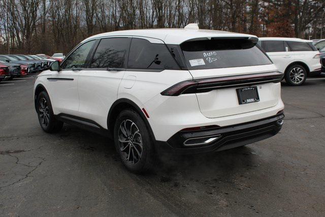 new 2025 Lincoln Nautilus car, priced at $61,665