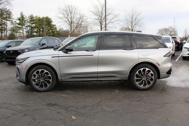 new 2025 Lincoln Nautilus car, priced at $65,100