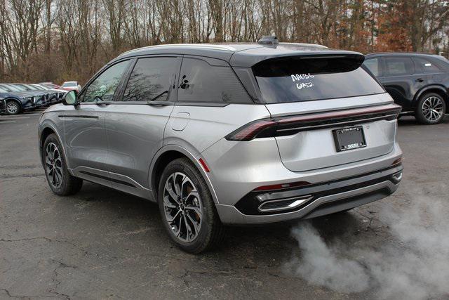 new 2025 Lincoln Nautilus car, priced at $65,100