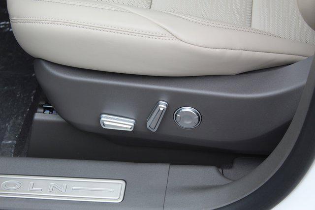new 2025 Lincoln Nautilus car, priced at $62,401
