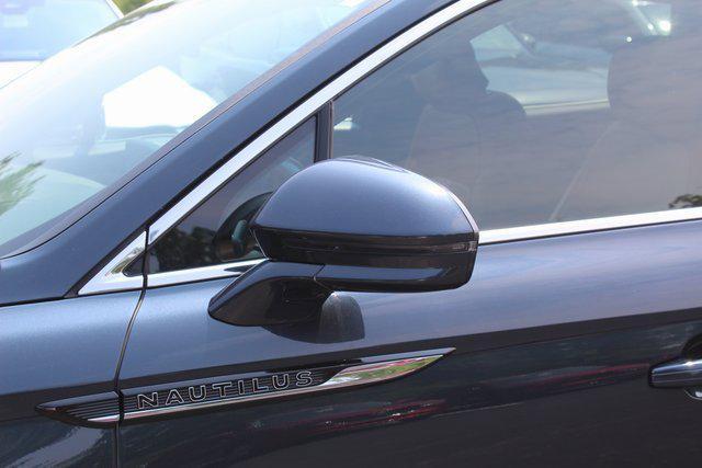 used 2022 Lincoln Nautilus car, priced at $35,818