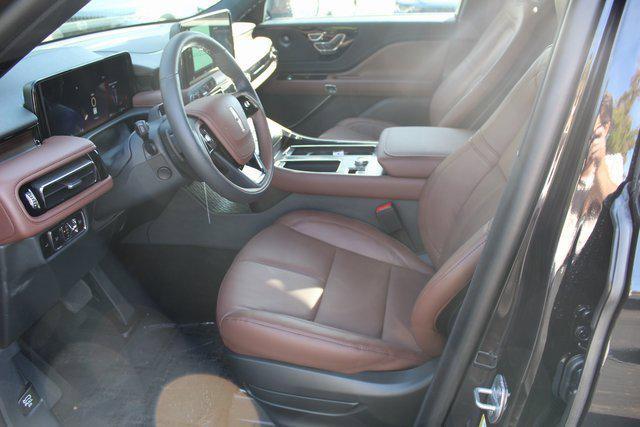 new 2025 Lincoln Aviator car, priced at $67,619